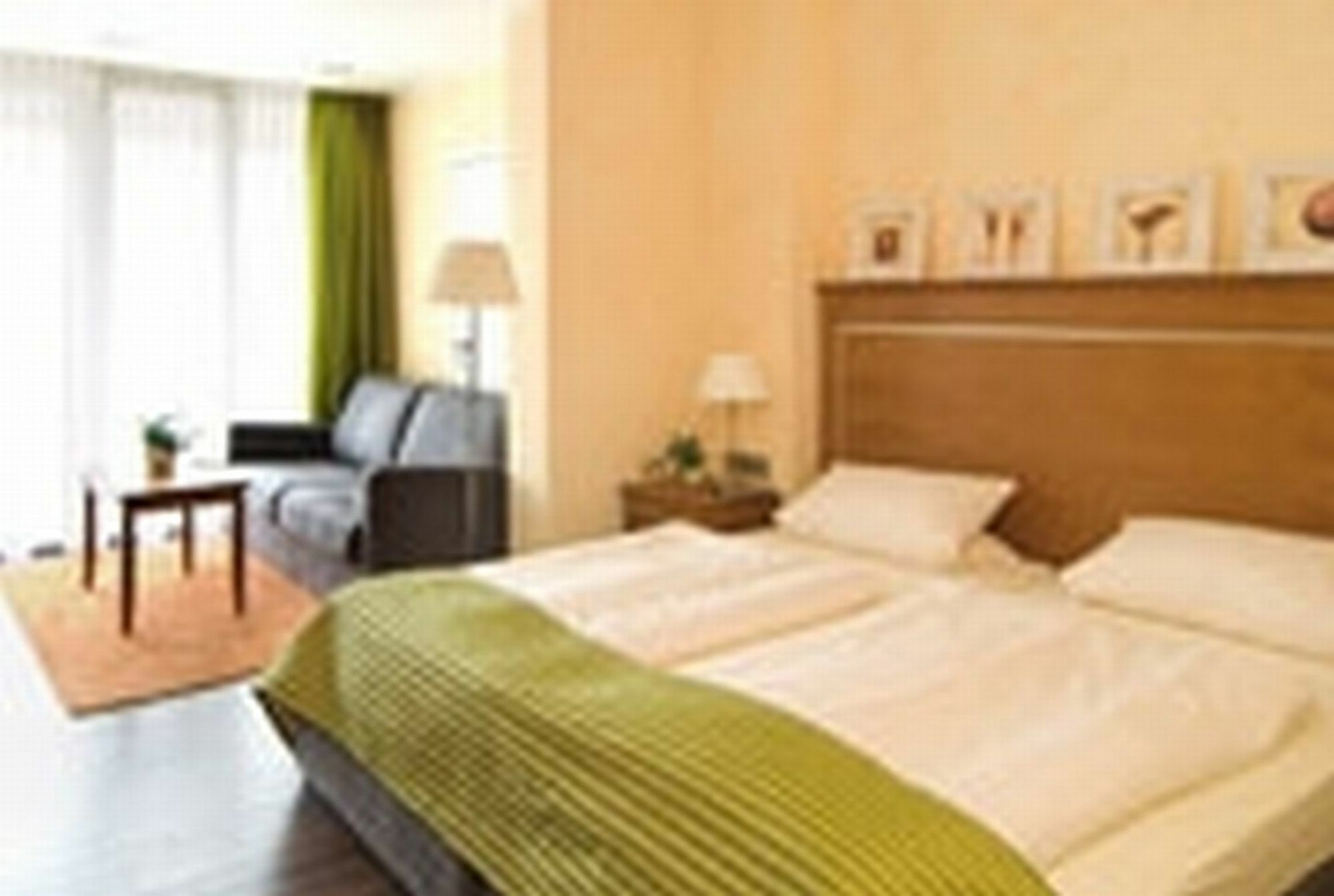 Landidyll Hotel Zum Freden Bad Iburg Exterior photo